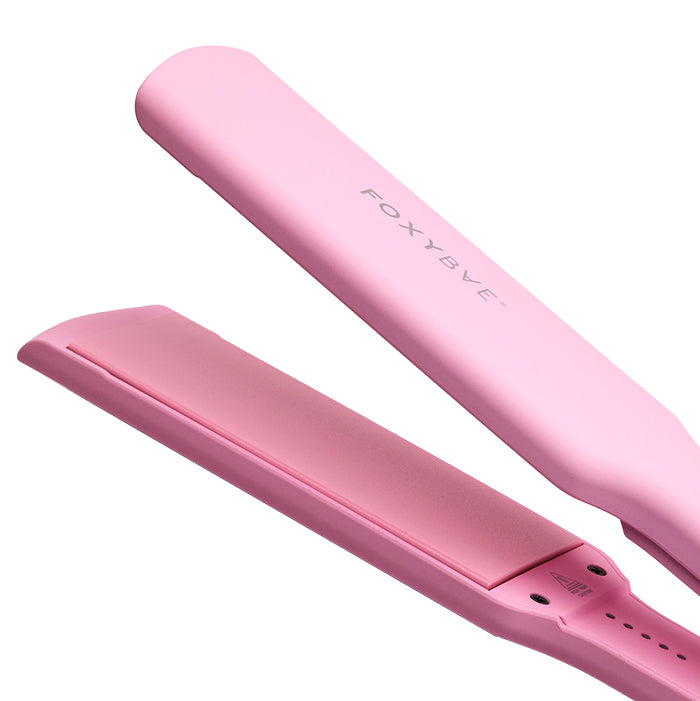 BUNDLE WOMENS HAIR CARE FOXYBAE PINK BLUSH FLAT IRON selling